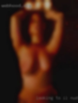 Looking to have  some in IL nude fun.